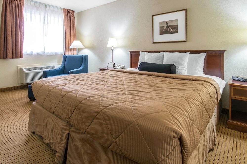Rodeway Inn Fort Morgan Extérieur photo